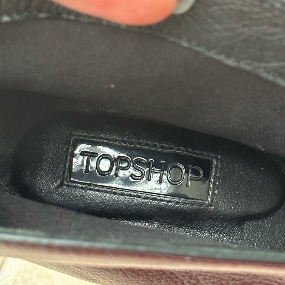 Topshop - Vamp Faux Leather Heels - Picture 7 of 7